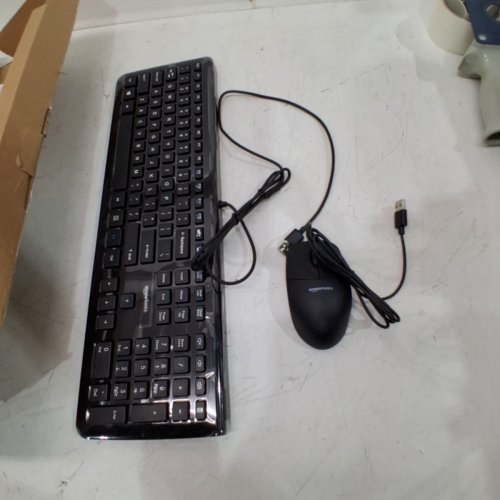 2PC AMAZON BASICS WIRED KEYBOARD AND MOUSE SET - BLACK (MODEL: HK3069) image 3