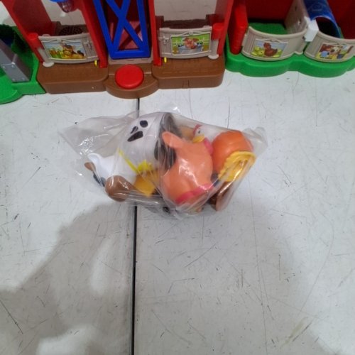 FISHER-PRICE LITTLE PEOPLE CARING FOR ANIMALS FARM CHILDRENS TOY, TEACHES COUNTING, OPPOSITES, ANIMAL SOUNDS, COLOURS image 3