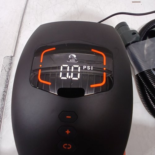 OUTDOOR MASTER "THE SHARK" 3RD GEN AIR PUMP - 12V - 20PSI - BLACK/ORANGE (MODEL: OP30) image 2