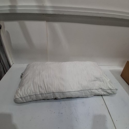 CASPER "THE ESSENTIAL PILLOW" - KING (34"X18") - WHITE (MODEL: 1389418) image 2