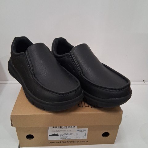 MEN'S FITVILLE LEATHER LOAFERS BUSINESS CASUAL SHOES - SIZE 9W -BLACK image 2
