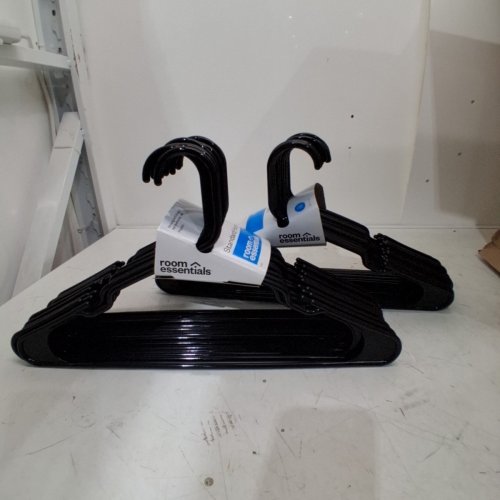 36PK ROOM ESSENTIALS PLASTIC HANGERS - ADULT - BLACK image 2