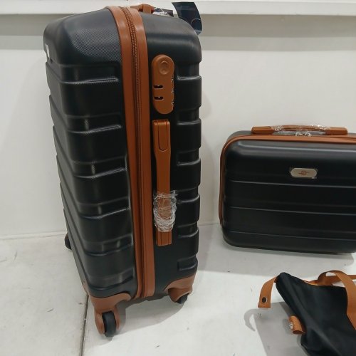 3PC CARRY-ON HARDSIDE SPINNER LUGGAGE SET WITH TSA LOCKS - BLACK / BROWN (ITEM: S84) image 3