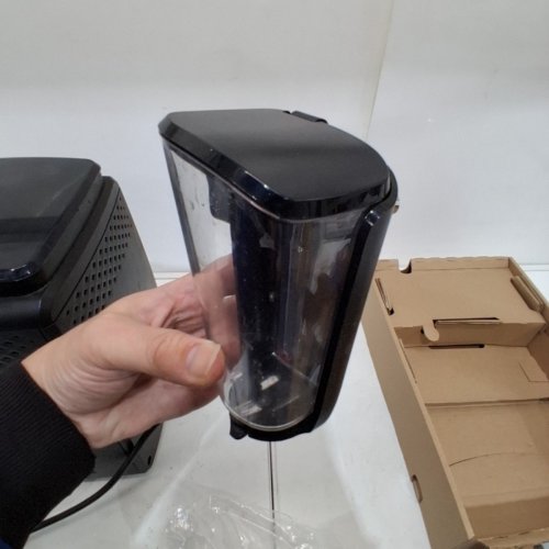 PHILIPS 3200 SERIES LATTEGO FULLY AUTOMATIC ESPRESSO MACHINE WITH BUILT-IN GRINDER & MILK FROTHER - BLACK (MODEL: EP3241/54) image 10