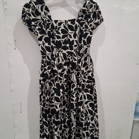 WOMEN'S GEORGE PUFF SLEEVE PRINTED MAXI DRESS - LARGE - BLACK/WHITE image 2