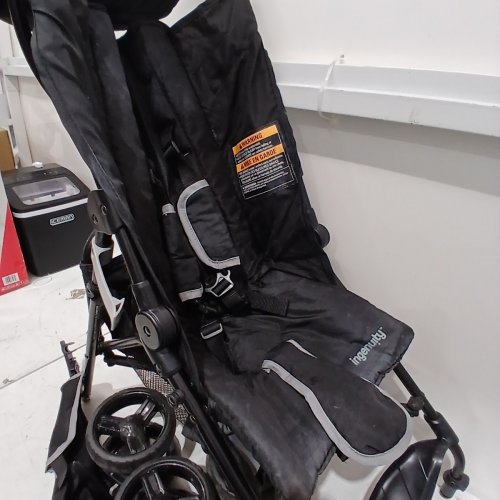 SUMMER INFANT 3DMINI CONVENIENCE STROLLER - BLACK (MODEL: 32873) image 4