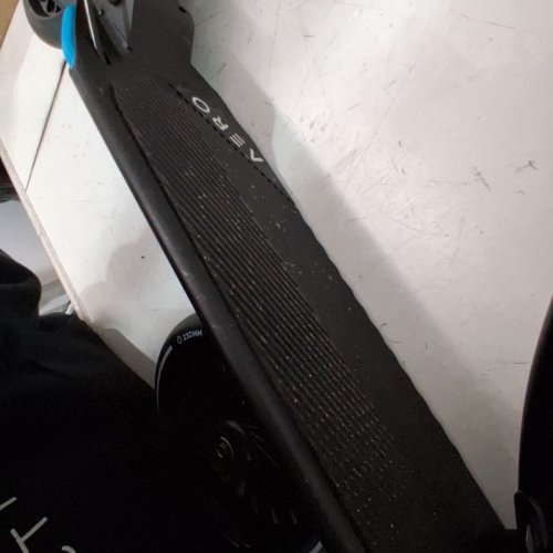 AERO BIG WHEELS KICK SCOOTER - 250LBS CAP - BLACK/BLUE - (MODEL: ‎A230L) image 4