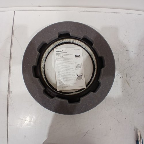 HONEYWELL UNIVERSAL 14" AIR PURIFIER REPLACEMENT HEPA FILTER (MODEL: HRF-F1) image 3