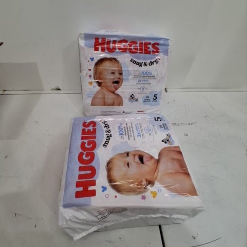56PK HUGGIES SNUG & DRY DIAPERS - SIZE 5 image 2