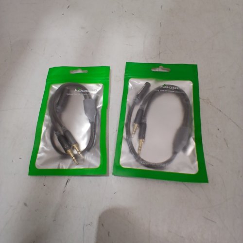 KOOPAO 3.5 MM HEADPHONE MICROPHONE AUDIO AUX SPLITTER CABLE - GREY image 2