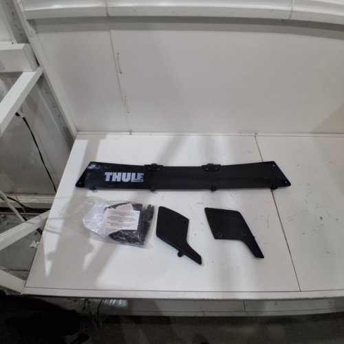 THULE AIRSCREEN XT L - WIND FAIRING KIT THAT REDIRECTS AIRFLOW OVER ROOF RACK - 44" - BLACK - (MODEL: 870202) image 2