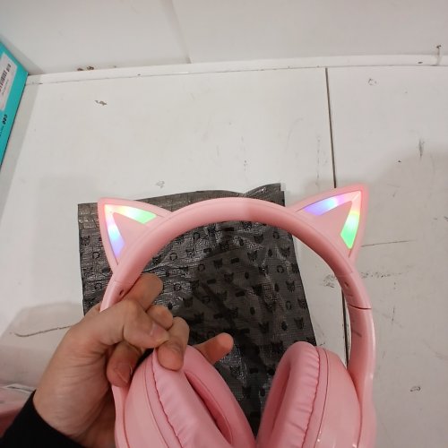 ONIKUMA ONITOON BLUETOOTH WIRELESS CAT EAR HEADSET WITH RGB LIGHTS - PINK (MODEL: B90) image 3