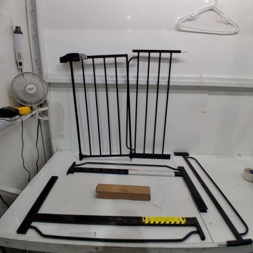 REGALO EASY STEP EXTRA WIDE SAFETY GATE - 29 - 49" X 30" - BLACK (MODEL: 1164 EB DS) image 2