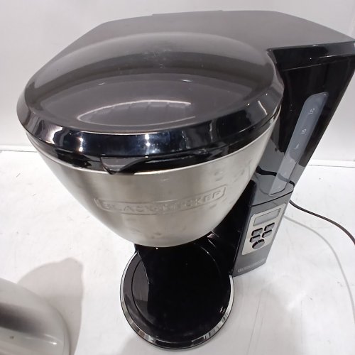 BLACK AND DECKER PROGRAMMABLE COFFEE MAKER - 12-CUP THERMAL CARAFE - STAINLESS STEEL/BLACK (MODEL: CM2046SC) image 8