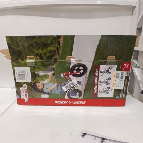 RADIO FLYER GLIDE & GO BALANCE BIKE - RED image 2