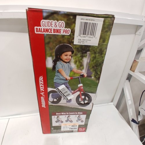 RADIO FLYER GLIDE & GO BALANCE BIKE - RED image 5