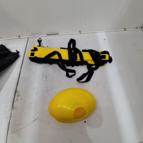 YES4ALL ULTIMATE COMBO AGILITY LADDER TRAINING SET WITH 12 RUNG LADDER, 12 CONES & 4 STAKES, AND CARRY BAG - YELLOW - (MODEL:LJGX) image 2