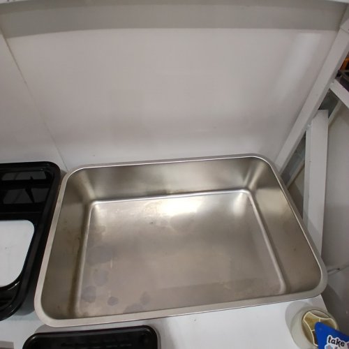 CAT TENTIZON STAINLESS STEEL LITTER BOX WITH LID/SCOOP/PEDAL - EXTRA LARGE - CATS UP TO 24LB - BLACK/STAINLESS STEEL image 3