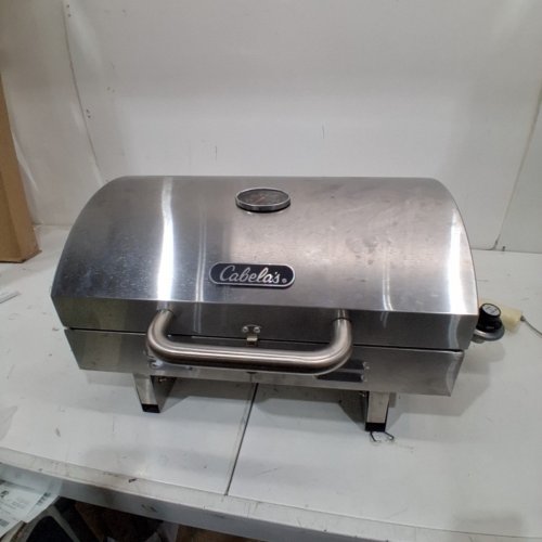 CABELA'S STAINLESS STEEL TABLETOP PROPANE GRILL - 18LB - SILVER (MODEL:880-0013) image 2