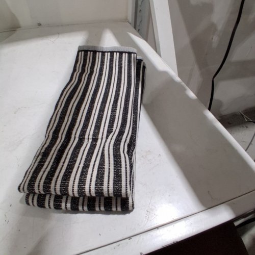 2PK MADE IN PORTUGAL KITCHEN TOWELS - 20" X 28" - BLACK / WHITE (MODEL: 3400770) image 2