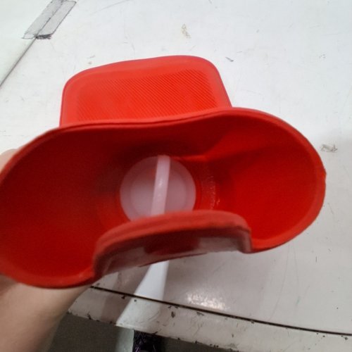EQUATE HOT WATER BOTTLE - 2L CAPACITY - RED (MODEL: 31195237) image 4