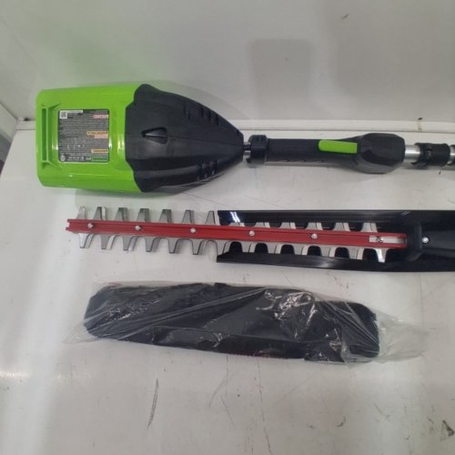 GREENWORKS 80V CORDLESS POLE HEDGE TRIMMER, 20" - TOOL ONLY - GREEN (MODEL: PH80B00) image 3