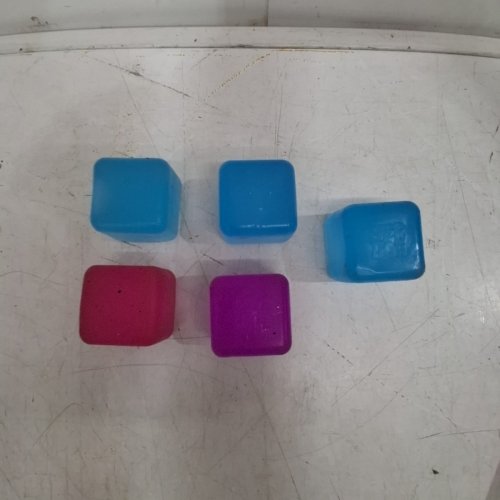 5PC SOFT-SQUISHY SENSORY CUBES - ASSORTED SIZES - MULTICOLOUR image 2