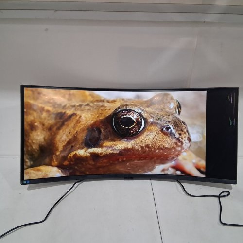 SAMSUNG VIEWFINITY S8 CURVED 5K2K WUHD HIGH RESOLUTION MONITOR - 144HZ, 4MS - 40" - BLACK (MODEL: LS40H852TANXZA) image 11