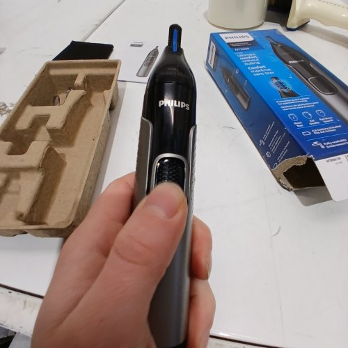 PHILIPS NT3000 NORELCO NOSE TRIMMER W/ PROTECTIVE GUARD SYSTEM (MODEL: NT3650) image 2