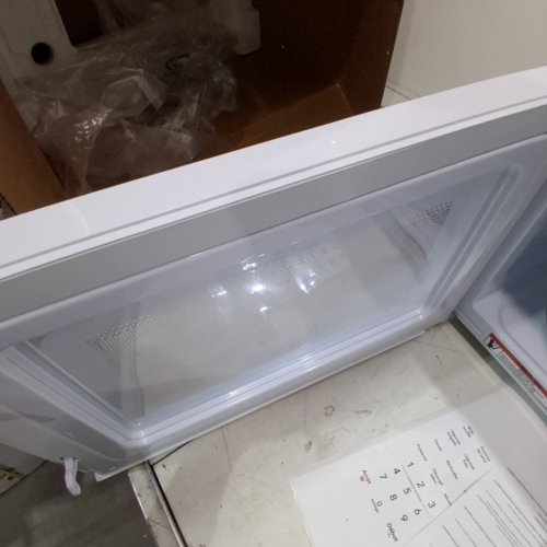 FRIGIDAIRE COUNTERTOP MICROWAVE OVEN - 1.1 CU. FT 900W- WHITE - (MODEL: EMW1154) image 10