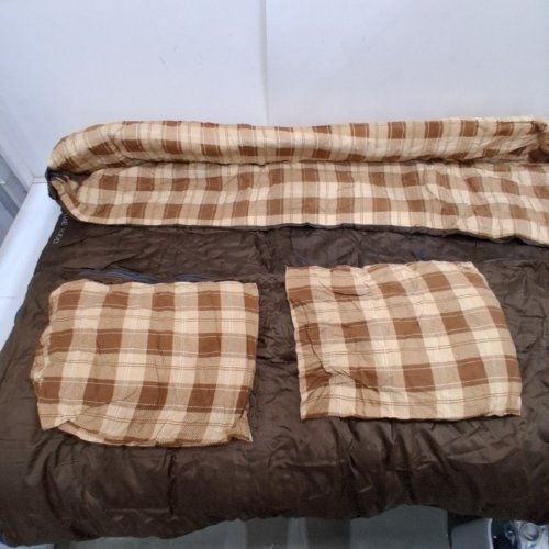 3PC KINGCAMP SNOWFLAKE 300D DOUBLE FLANNEL SLEEPING BAG WITH 2 PILLOWS - 86" X 59" - COFFEE image 4
