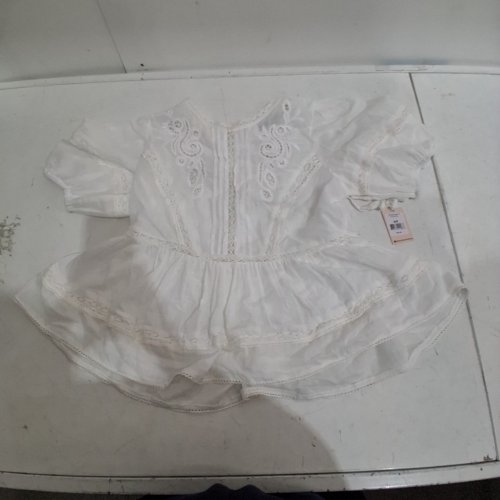 WOMANS EMBROIDERED BLOUSE - WHITE - SMALL image 2