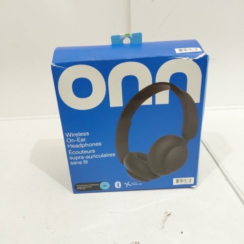 ONN. OVER-EAR WIRELESS BLUETOOTH HEADPHONES - BLACK (MODEL: AAABLK100002890) image 5