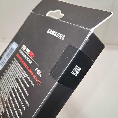 SAMSUNG 990 PRO SSD 1TB PCIE 4.0 M.2 INTERNAL SOLID STATE HARD DRIVE (MODEL: ‎MZ-V9P1T0B/AM) image 3