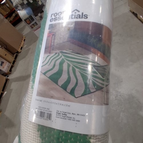 ROOM ESSENTIALS LEAF RECTANGULAR WOVEN OUTDOOR AREA RUG - 3FT 9" X 5FT 3" - GREEN AND WHITE (MODEL: 009198164) image 2