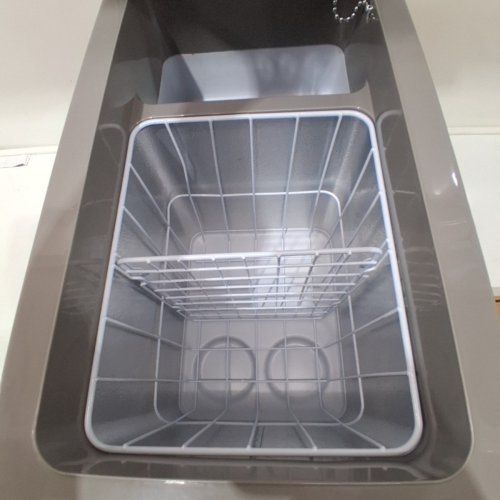 EUHOMY PORTABLE ELECTRIC COOLER WITH CAR PLUG - 47QT - GREY/BLACK (MODEL: ‎CF001-45GR-CAEH) image 6