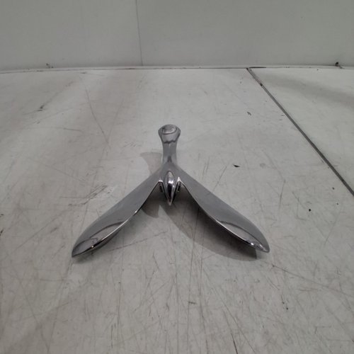 UMBRA TIPSY SELF-BALANCING BOTTLE OPENER - 6" - CHROME (MODEL: 1013387-158) image 2