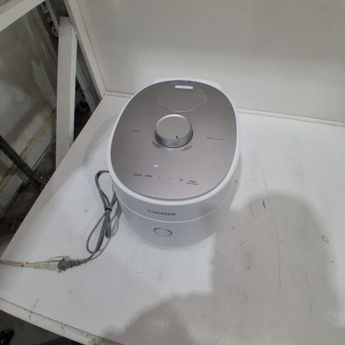 CUCKOO IH PRESSURE RICE COOKER - 1.08 L, 1-6 PERSON - WHITE (MODEL: CRP-OHT06) image 4