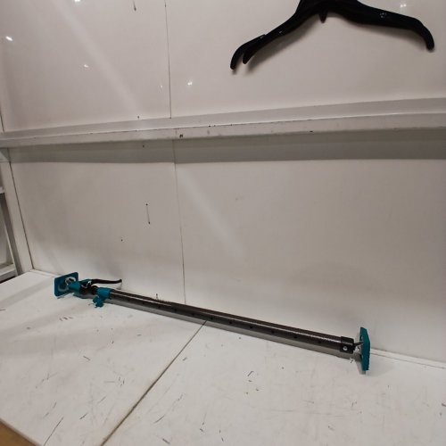 MAXENIKIT ADJUSTABLE SUPPORT POLE TOOL / CABINET JACK - 40" TO 70" - 200LBS MAX - BLUE image 3