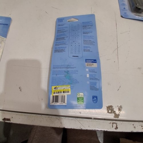 PHILIPS 3 DEVICE UNIVERSAL TV REMOTE - BLACK (MODEL: SRP4322B/27) image 3
