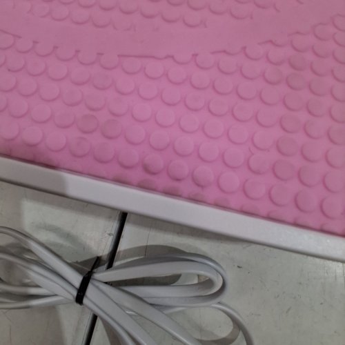 MERACH VIBRATION PLATE EXERCISE MACHINE - 300 LB MAX/CAP - PINK/WHITE (MODEL: ‎MR-2398P1) image 4