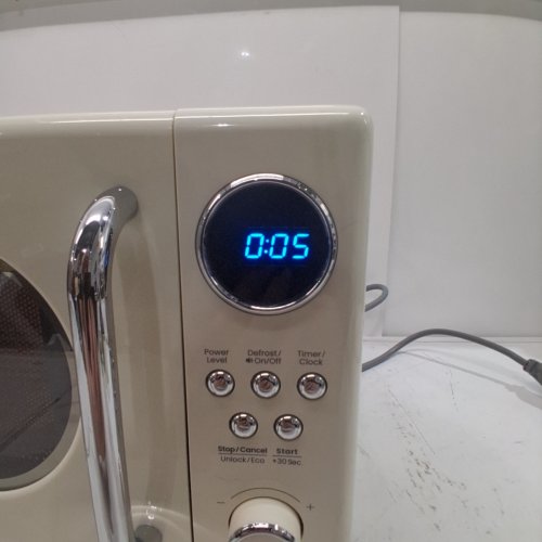 COMFEE RETRO COUNTERTOP MICROWAVE OVEN - 0.7 CU. FT - 700W - APRICOT (MODEL: CMO-AM20CK(AT) image 5