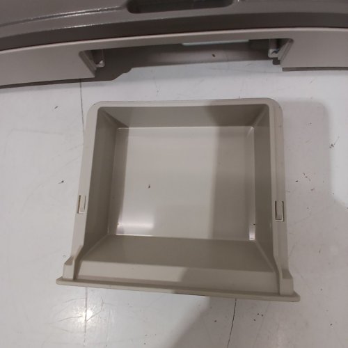BELLA ELECTRICAL GRIDDLE WITH WARMING TRAY - 22" X 12" - OATMILK (MODEL: 2781607) image 5