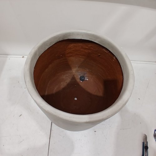 KANTE LARGE ROUND CURVED WEATHERED CONCRETE PLANTER - 16.5" DIA - BUFF CONCRETE (RF2015022B-C80021-2) image 4