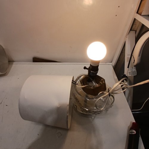 THRESHOLD FILLABLE CLEAR BASE TABLE LAMP - WHITE image 3