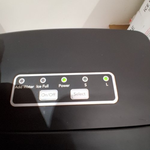 FRIGIDAIRE COMPACT COUNTERTOP ICE MAKER - MAKES 26LBS PER DAY - BLACK (MODEL: EFIC128-BLACK-6C0M) image 2