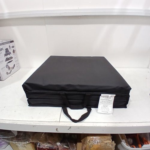 TRI-FOLD FAUX LEATHER GYM EXERCISE MAT - 6FT X 2FT - BLACK image 2
