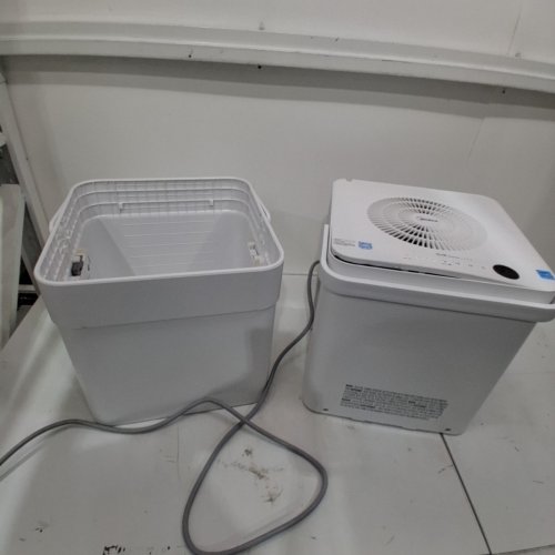 MIDEA CUBE 50 PINT SMART WIFI DEHUMIDIFIER WORKS WITH GOOGLE HOME AND ALEXA - 16"X15"X17" - WHITE (MODEL: MAD50S1QWT-A) image 3