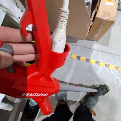 CRAFTSMAN WEEDWACKER STRING TRIMMER - 20V (MODEL: CMEST900) image 2
