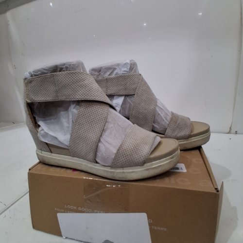 WOMENS DR SCHOLLS SHEENS WEDGE SANDAL - SIZE 10M - OYSTER (STYLE:‎ G2667F1) image 3